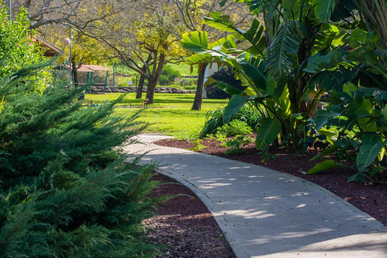 "Bakfar" Kfar Szold Country Lodging Villa Kefar Szold Luaran gambar