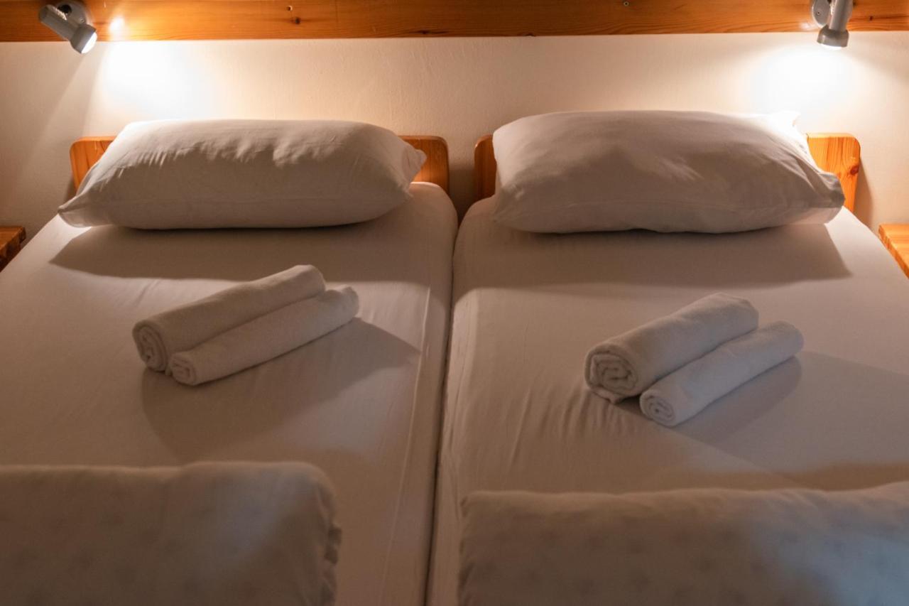 "Bakfar" Kfar Szold Country Lodging Villa Kefar Szold Luaran gambar